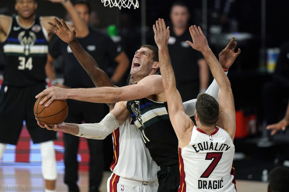 九游娱乐网页入口Doinb迎来五赛季高光表现,雄鹿球迷沸腾!(dys曝光doinb近况)